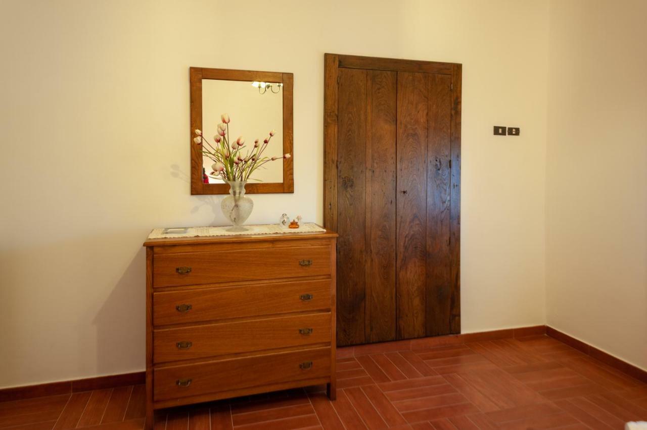 Azienda Agrituristica Le Terre Di San Leonardo チェトラーロ エクステリア 写真
