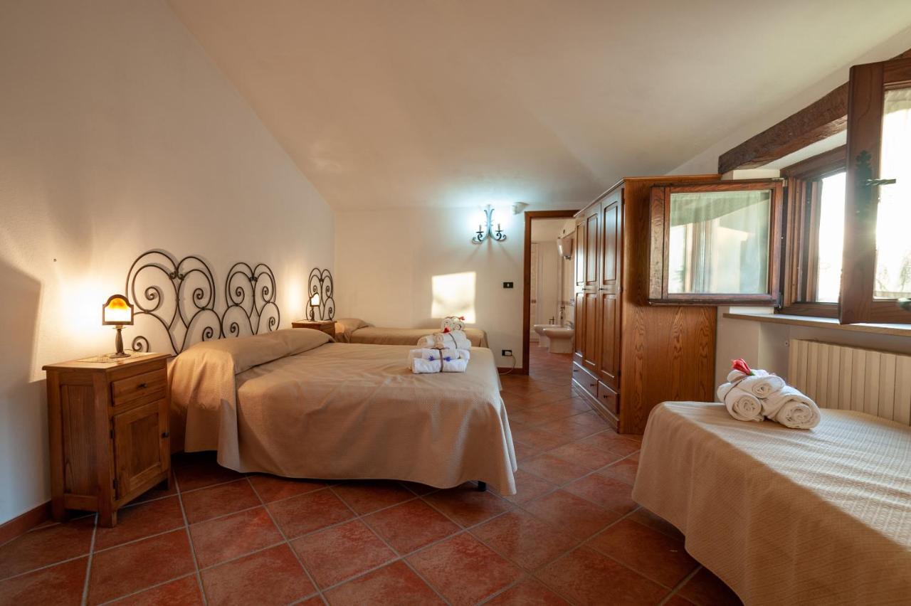 Azienda Agrituristica Le Terre Di San Leonardo チェトラーロ エクステリア 写真