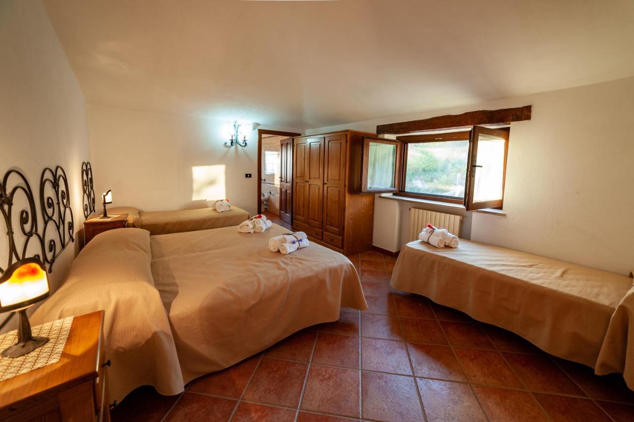 Azienda Agrituristica Le Terre Di San Leonardo チェトラーロ エクステリア 写真